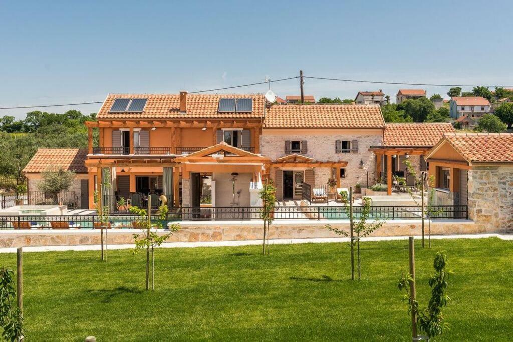Villa Hirundo Rustica Skradin Luaran gambar