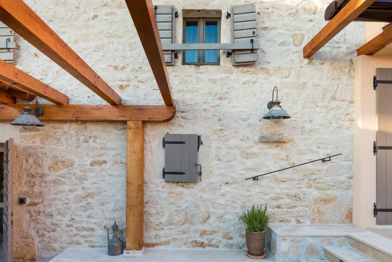 Villa Hirundo Rustica Skradin Luaran gambar