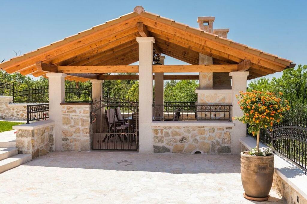 Villa Hirundo Rustica Skradin Luaran gambar