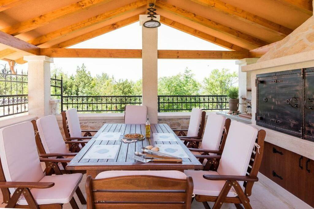 Villa Hirundo Rustica Skradin Luaran gambar