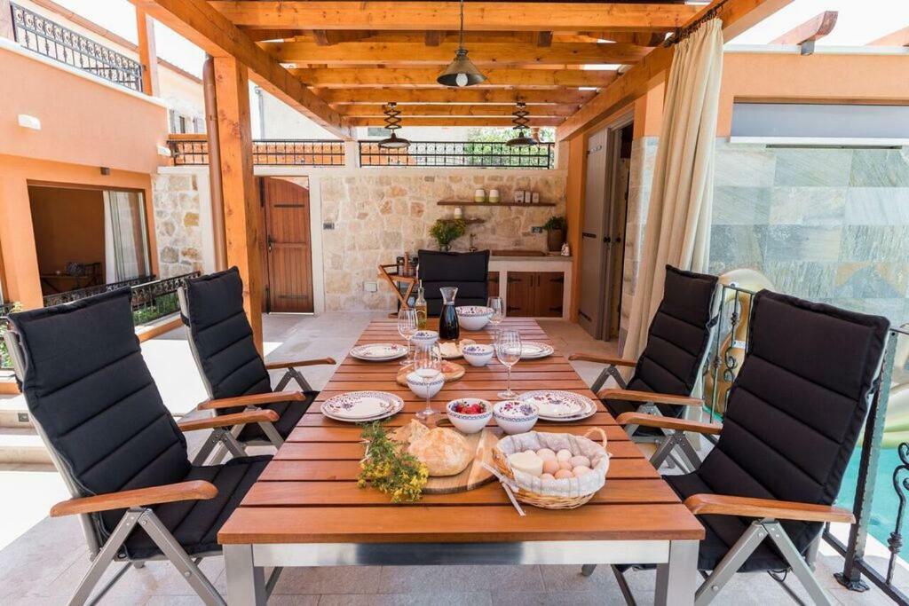 Villa Hirundo Rustica Skradin Luaran gambar